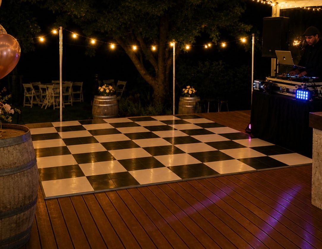 B&W Dance floor